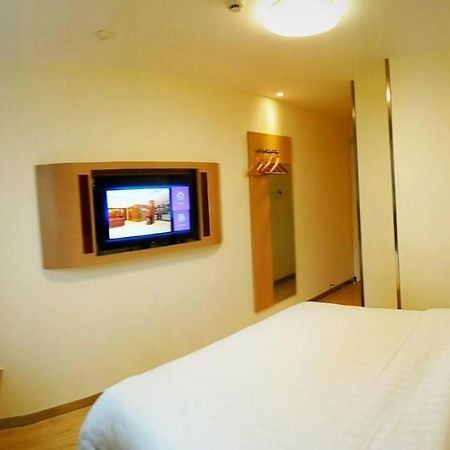 7Days Inn Guiyang Sha Chong South Road Esterno foto