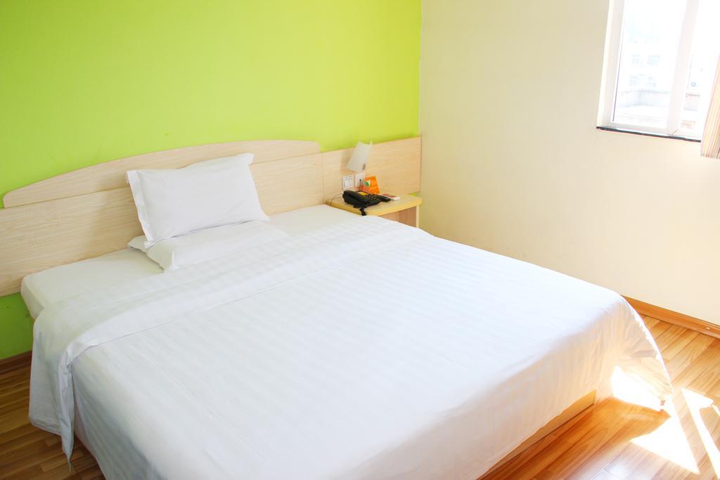 7Days Inn Guiyang Sha Chong South Road Esterno foto