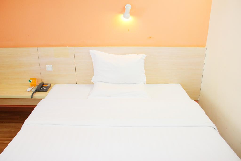 7Days Inn Guiyang Sha Chong South Road Esterno foto